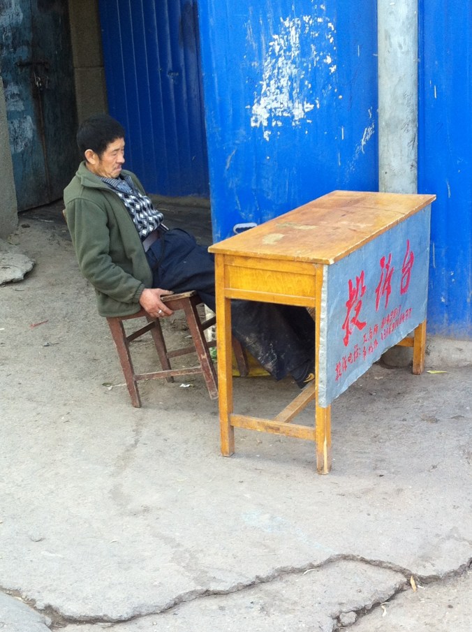 I must say, this dude has incredible balance/stability!